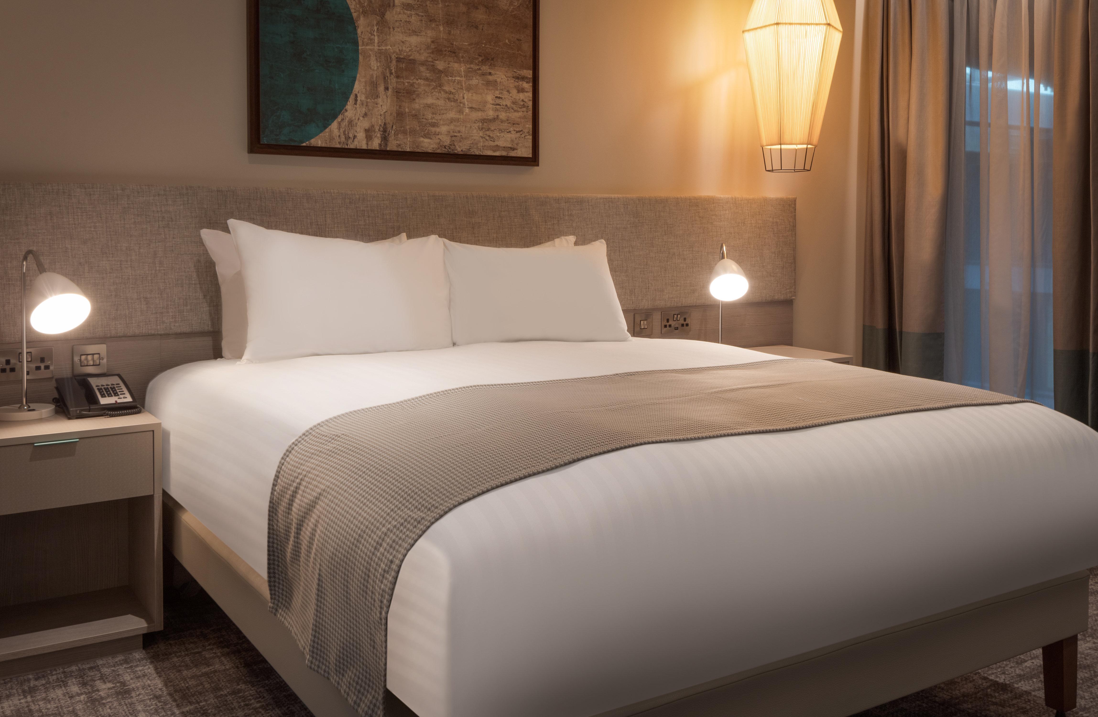 Staybridge Suites London Heathrow - Bath Road, An Ihg Aparthotel Hillingdon Ngoại thất bức ảnh